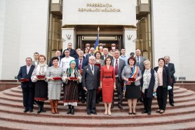 FOTO // Maia Sandu a înmânat distincțiile de stat unor personalități de excepție